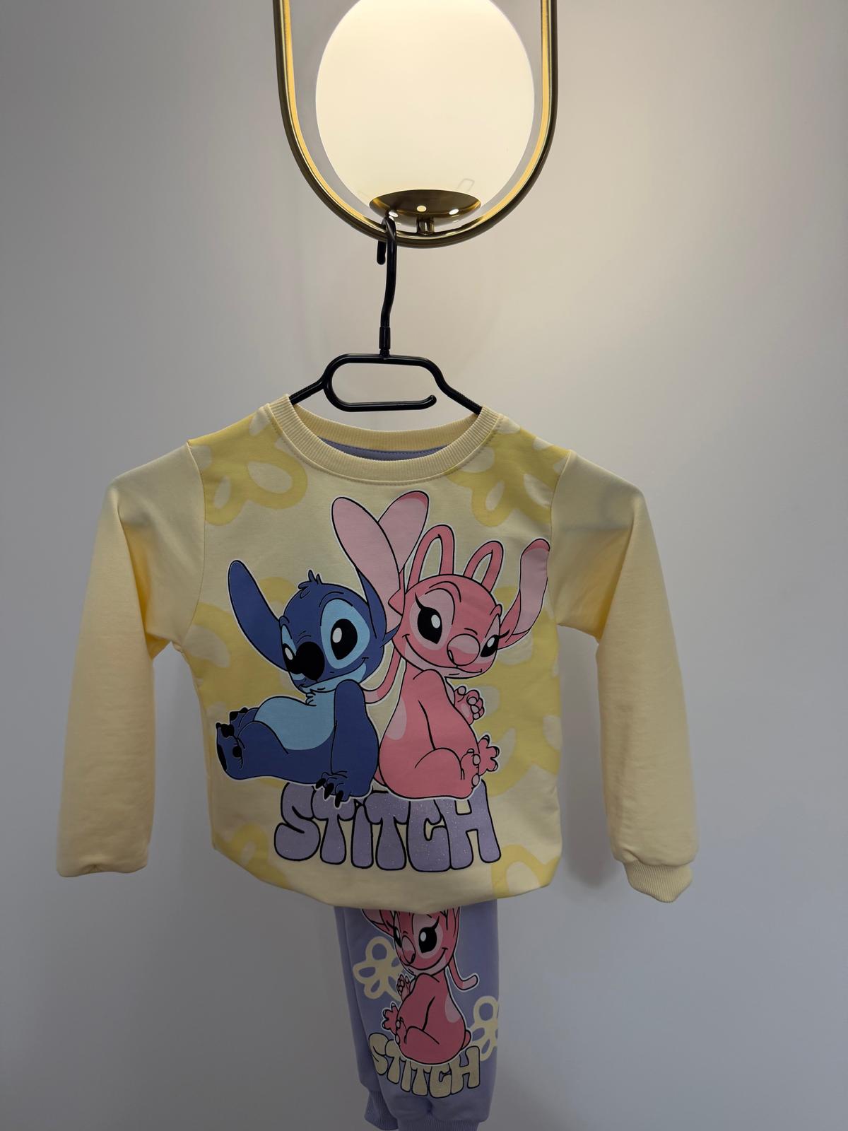 Trening cu Stitch pentru fetițe