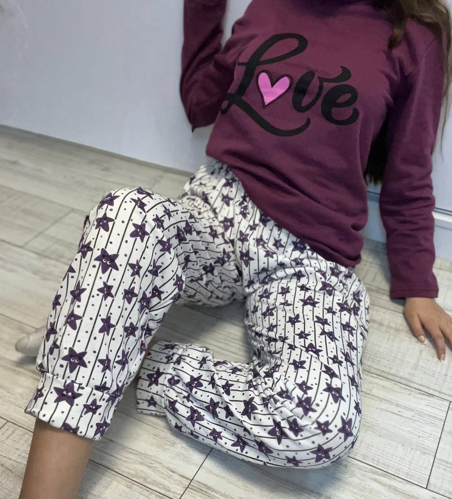 Pijama  în două piese de culoare visinie